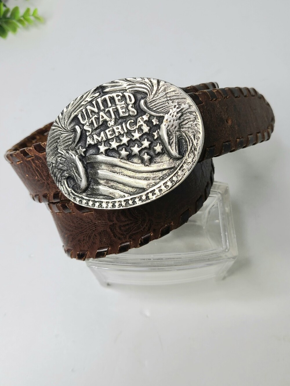 United States of America Buckle Tooled Whipstitch Leather Vintage Belt
